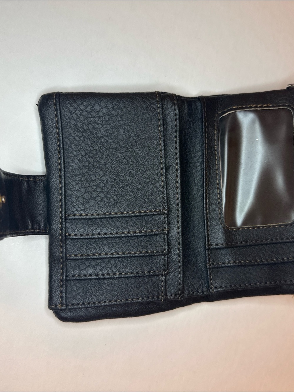 Michael Kors Small Black and Gold Crossbody Bag with Matching Wallet - Picture 7 of 9